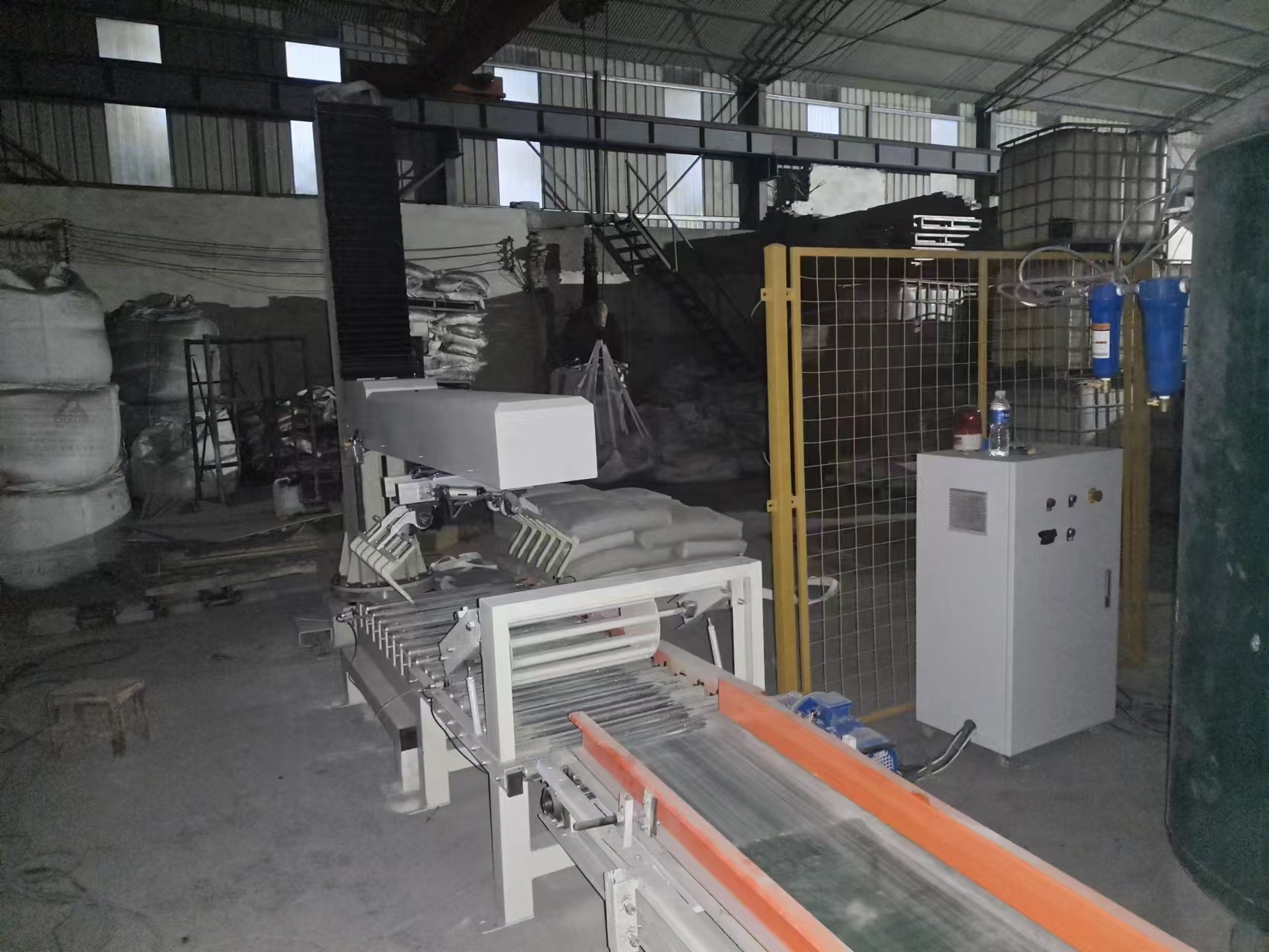 �ɷ�ɰ�{Һ���a��C